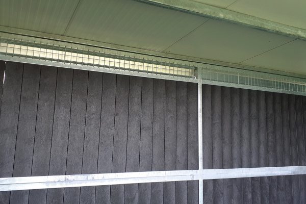 VDO Paardenstallen-Schuilhut-5 VDO Paardenstallen schuilstal