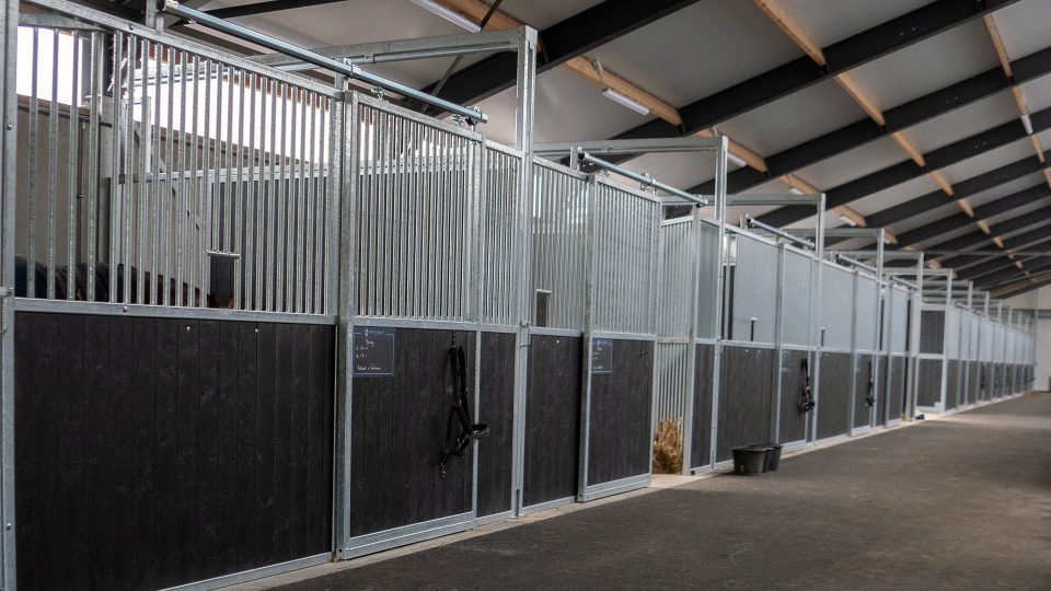 Antoon en Jolanda Schouten - VDO Paardenstallen - DSC06609 Antoon en Jolanda Schouten - VDO Paardenstallen - DSC06609