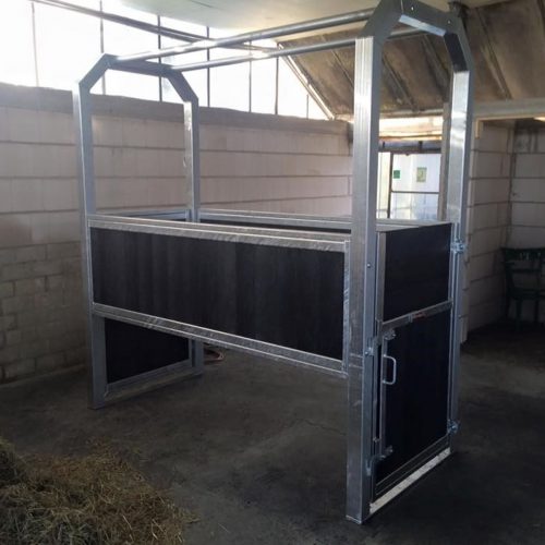 VDO Paardenstallen - Behandelbox VDO Paardenstallen - Behandelbox