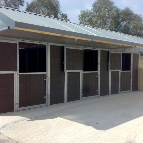 VDO Paardenstallen - Buitenstallen