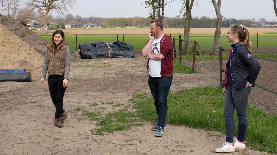 VDO Paardenstallen - Stalbezoek 01