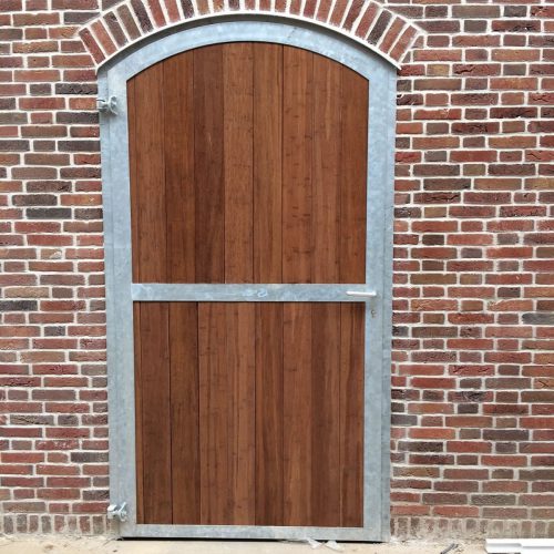 VDO Paardenstallen - Staldeuren en Stalramen