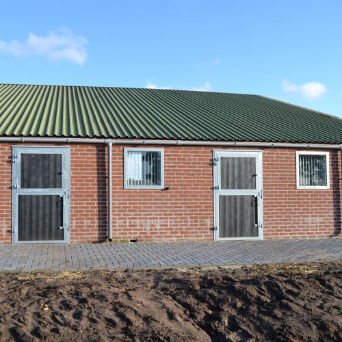 VDO Paardenstallen - Staldeuren en Stalramen