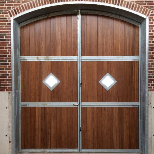 VDO Paardenstallen - Staldeuren en Stalramen