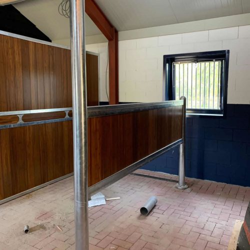 VDO Paardenstallen - Wasplaats